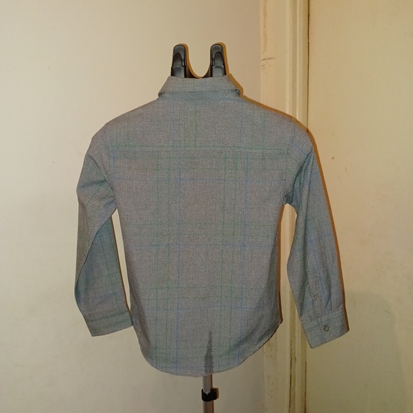 Boys Casual Button Down Shirt - Picture 4 of 8